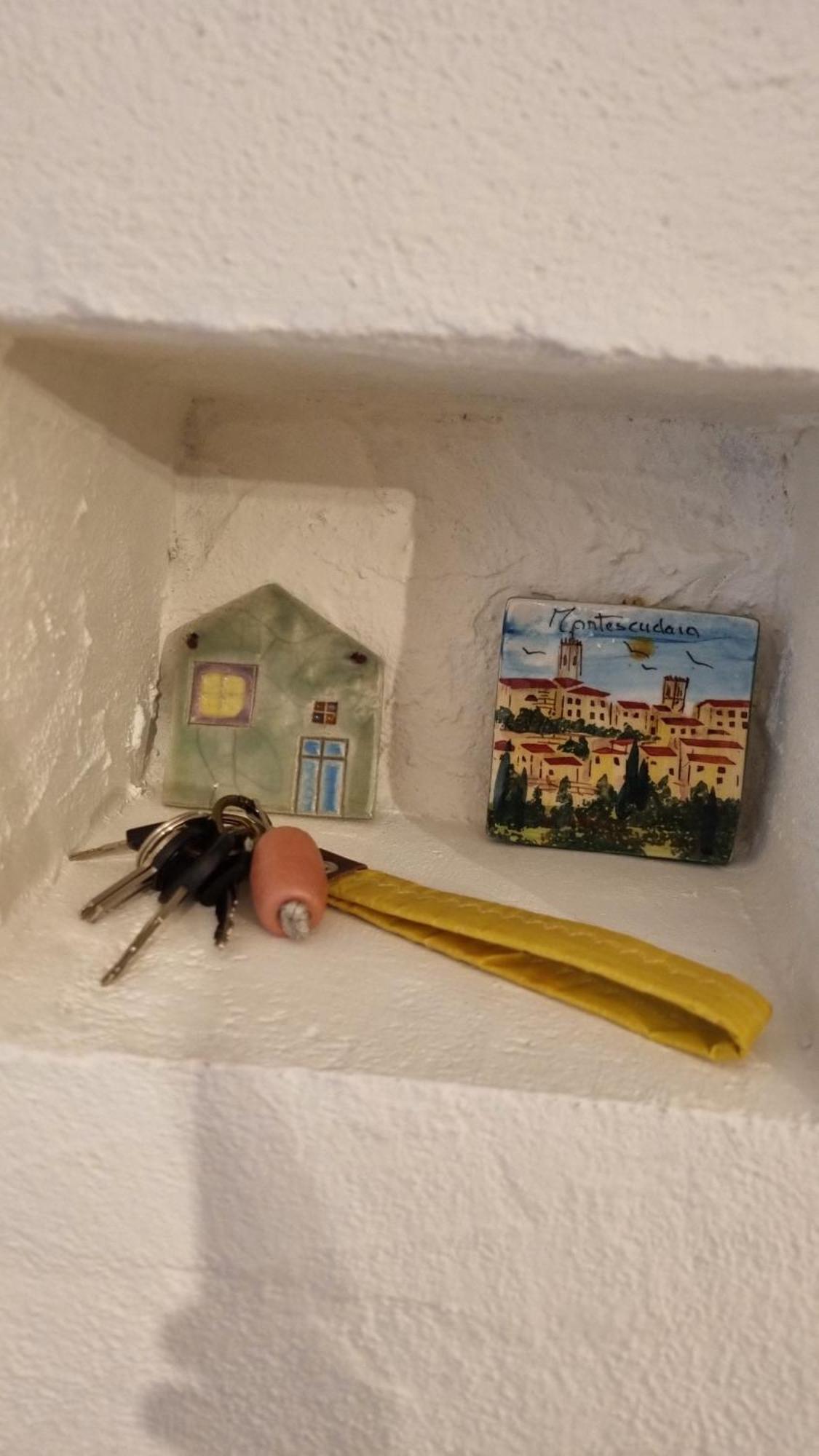 מונטסקודאיו Il Piccino 29, Esperienza Romantica In Borgo.... מראה חיצוני תמונה